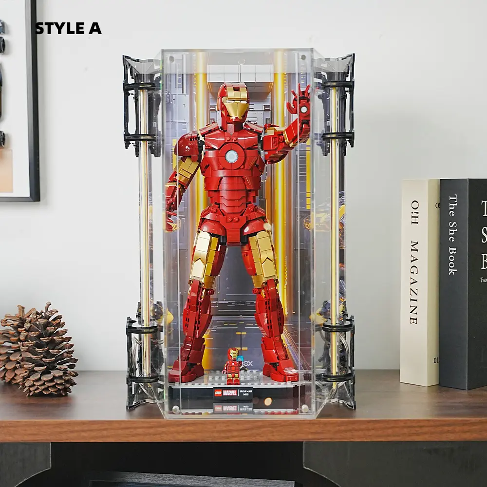 LEGO Display Case for Iron Man Mark 3 Collectors' Edition (76344) - Image 3