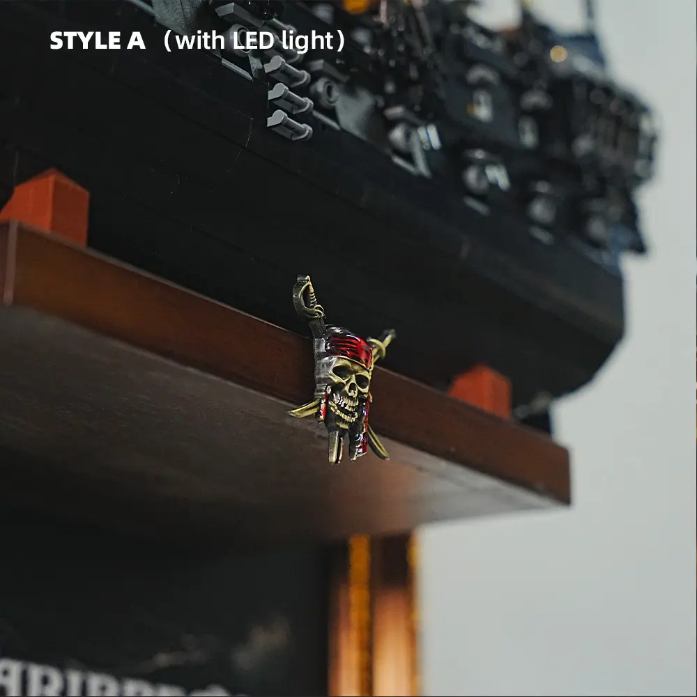 LEGO Display Frame for Captain Jack Sparrow's Pirate Ship (10365) - Image 13