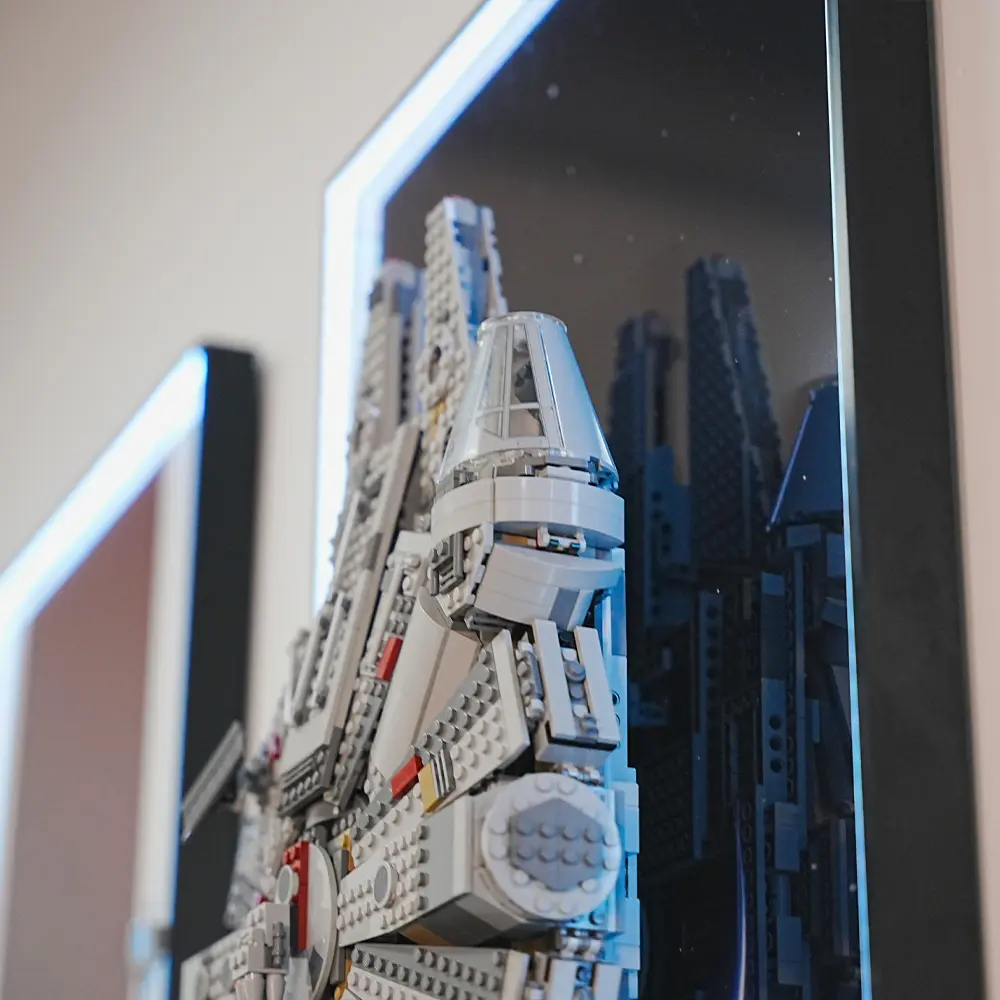 LEGO Display Frame for STAR WARS Millennium Falcon (75257/7965/75105/75121/4504) - Image 8