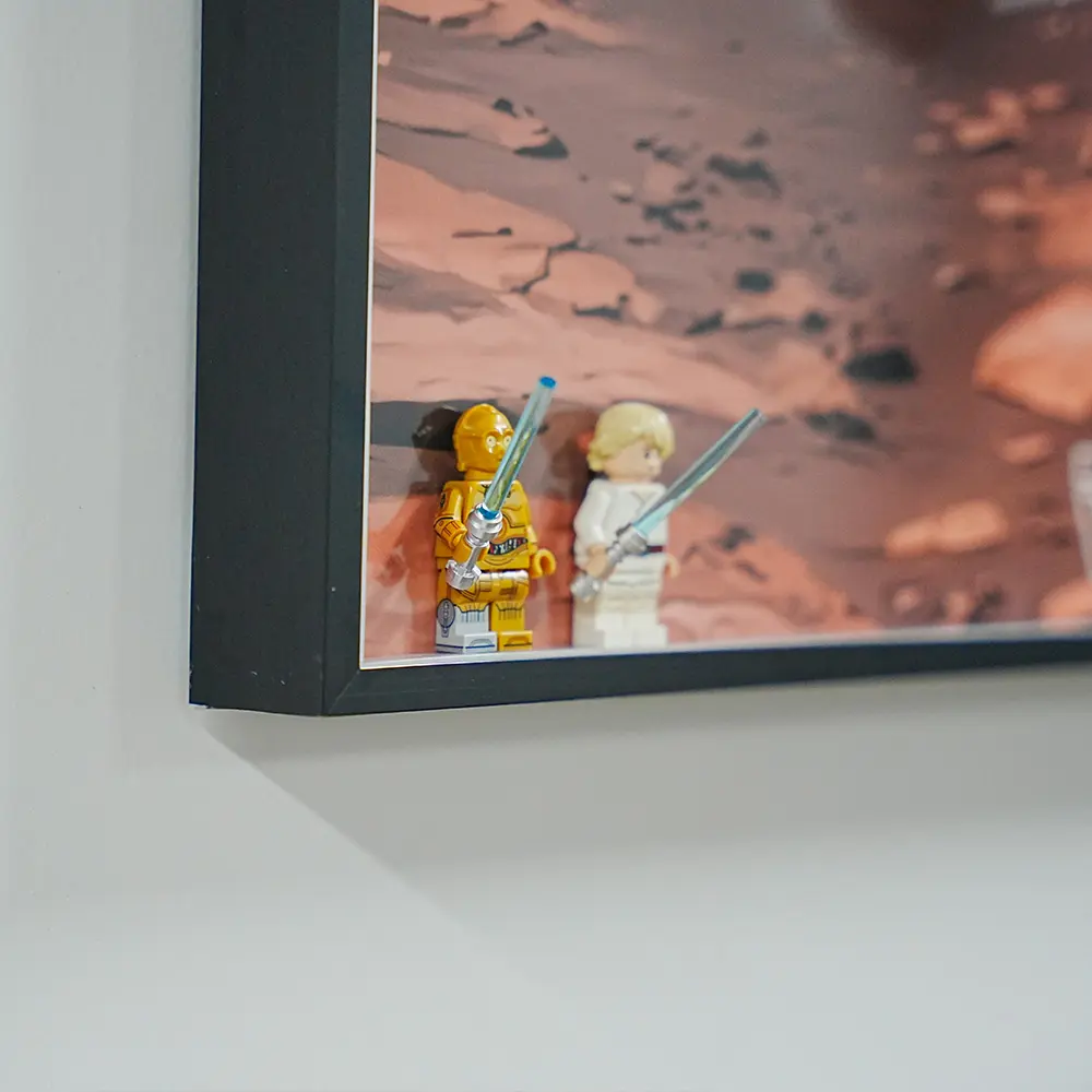 LEGO Display Frame for STAR WARS Luke Skywalker’s Landspeeder (75341) - Image 8