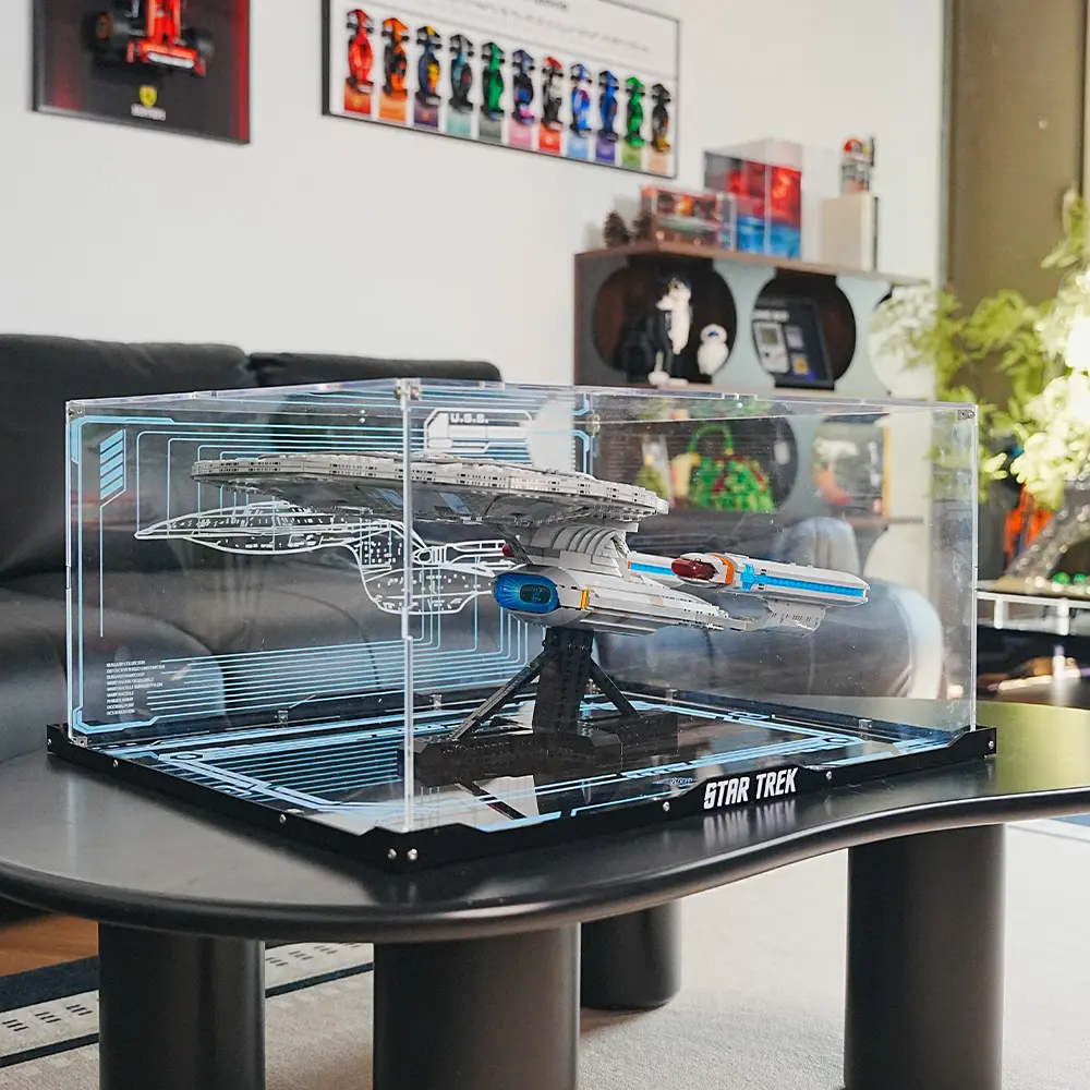LEGO Display Case for Star Trek: U.S.S. Enterprise NCC-1701-D™ (10356) - Image 2