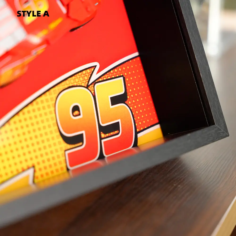 LEGO Display Case for Lightning McQueen (77255) - Image 5