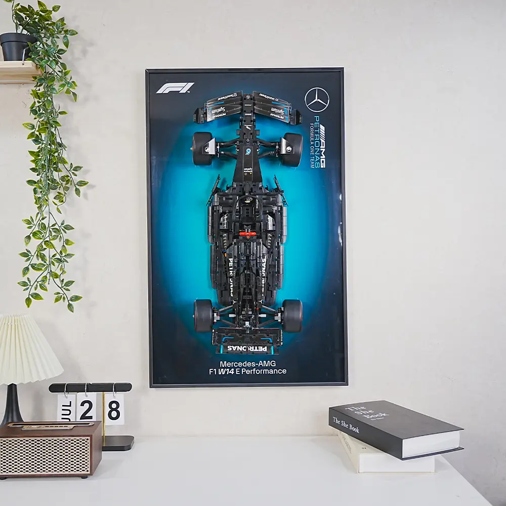 LEGO Display Frame for Mercedes-AMG F1 W14 E Performance (42171) - Image 7