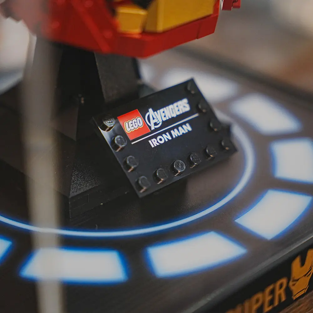 LEGO Display Case for For Lego Helmets - Image 9