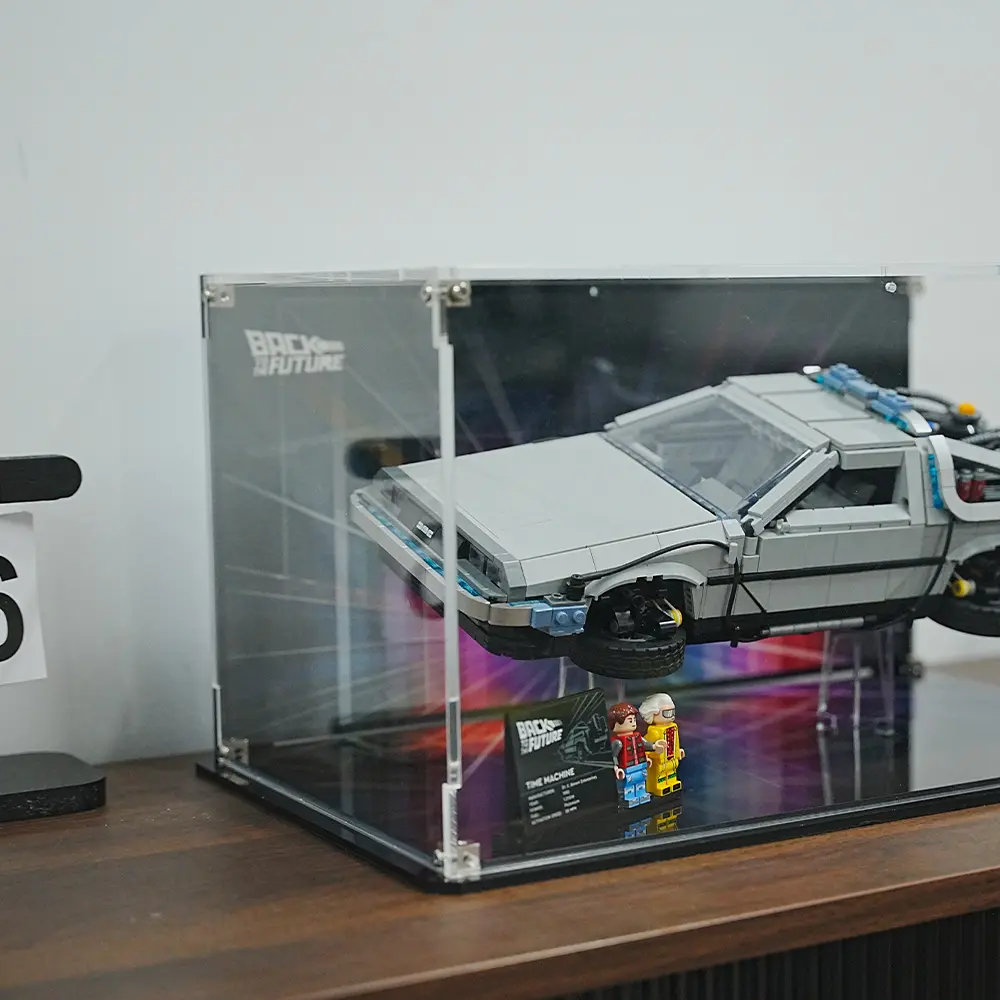 LEGO Display Case for Back to the Future Time Machine (10300) - Image 2