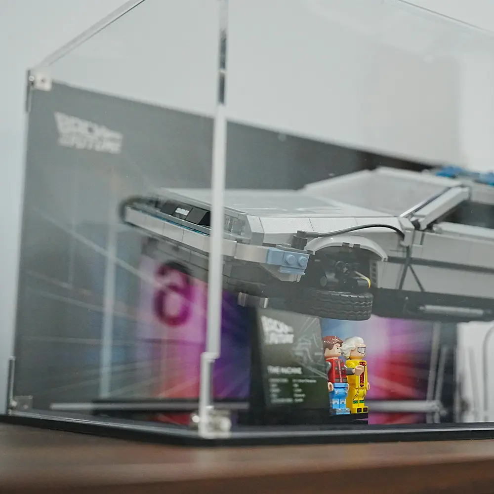 LEGO Display Case for Back to the Future Time Machine (10300) - Image 5