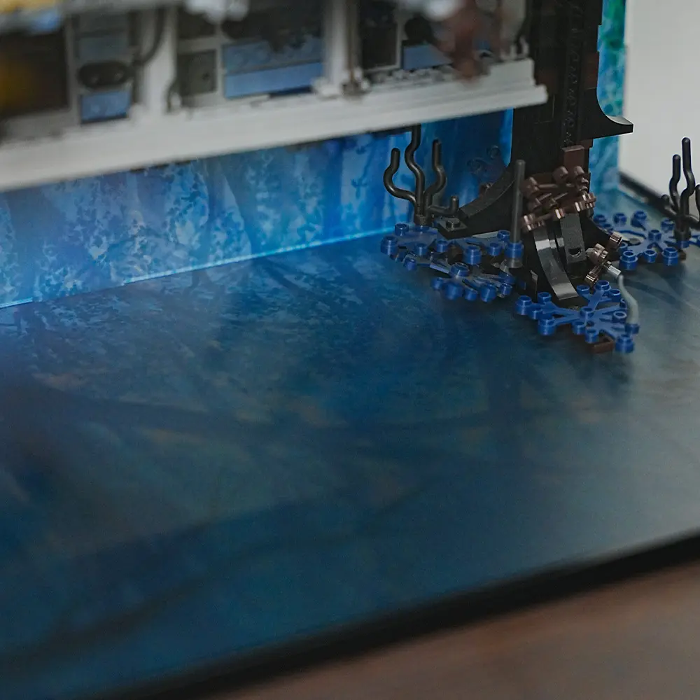 LEGO Display Case for The Upside Down (75810) - Image 6