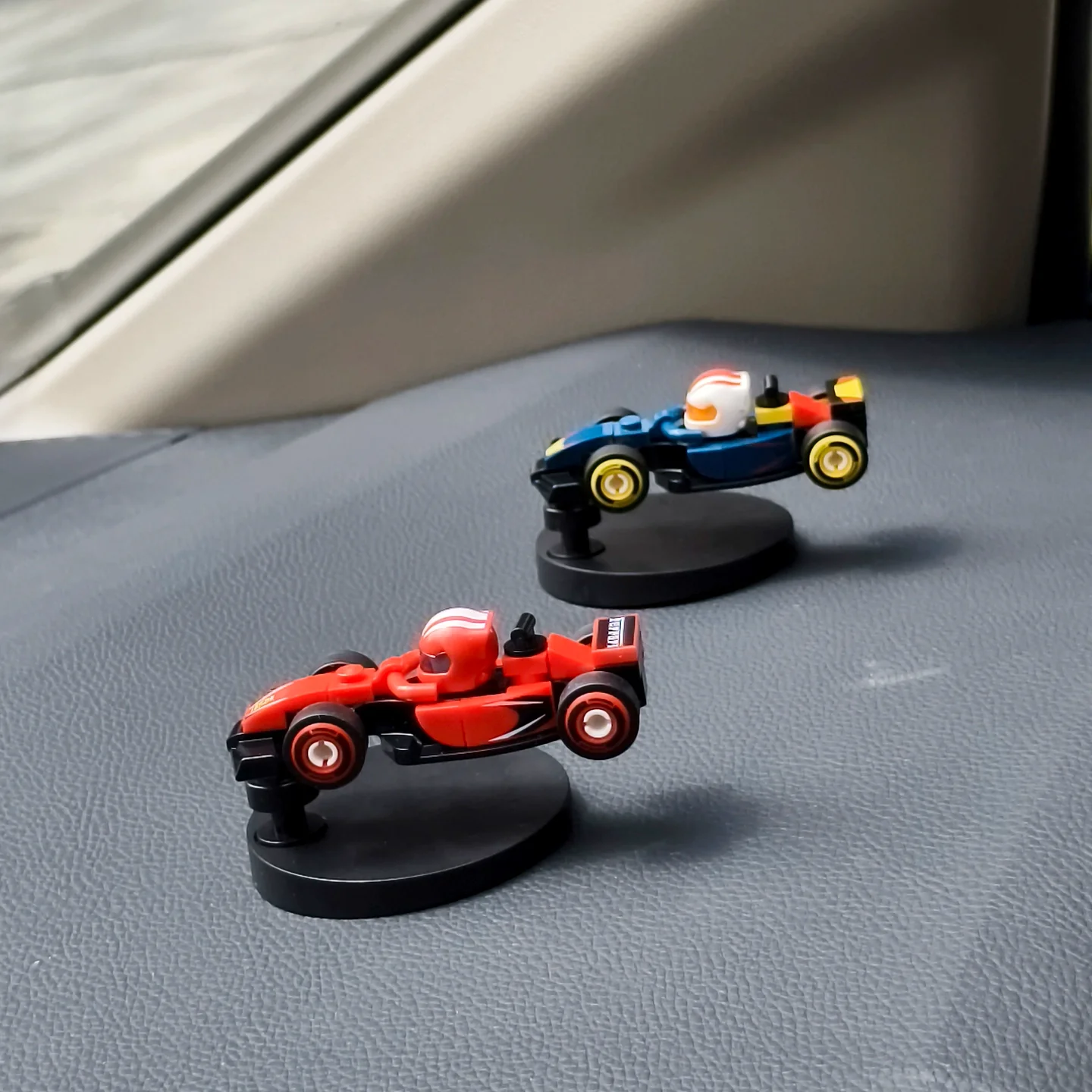 LEGO Car Ornaments for F1 Collectible Race Cars (71049) - Image 5